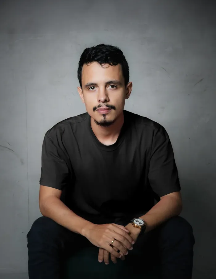 Gabriel, fotógrafo profissional em Goiânia e criador do AprovaFoto